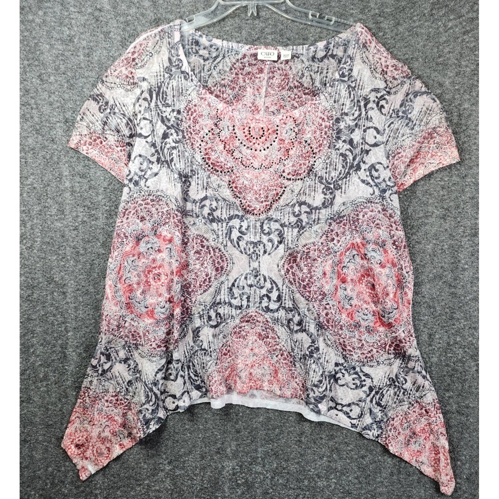 Cato Woman Top Women 26/28W Red Paisley Rhinestone Burnout Sharkbite Hem